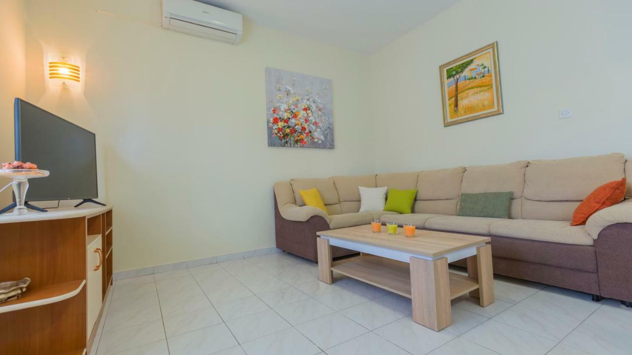 Apartment "Andrea" Сплит Екстериор снимка